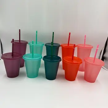Nové letné tvorivé vody pohár lesk prášok slamy pohár plastové multi-špecifikácia slamy dizajn pohodlné slamy pohár
