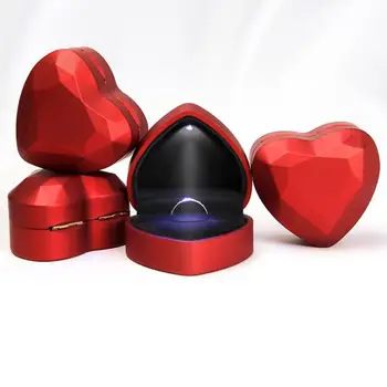 Srdce Tvar LED Svetlo, Krúžok Držiak na Okno Návrh Svadobné Kapela Displej StorageJewelry box velvet v tvare srdca krúžok box šperky box