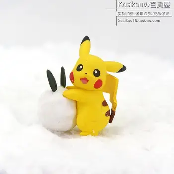 TAKARA TOMY Pokemon Akcie Obrázok Snehuliak Hrať so Snehom Gacha Pikachu Model Hračka